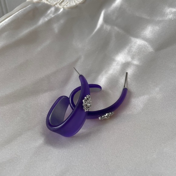 Purple Lucite Statement Earrings with Silver Sparkle Accents - Picture 4 of 4